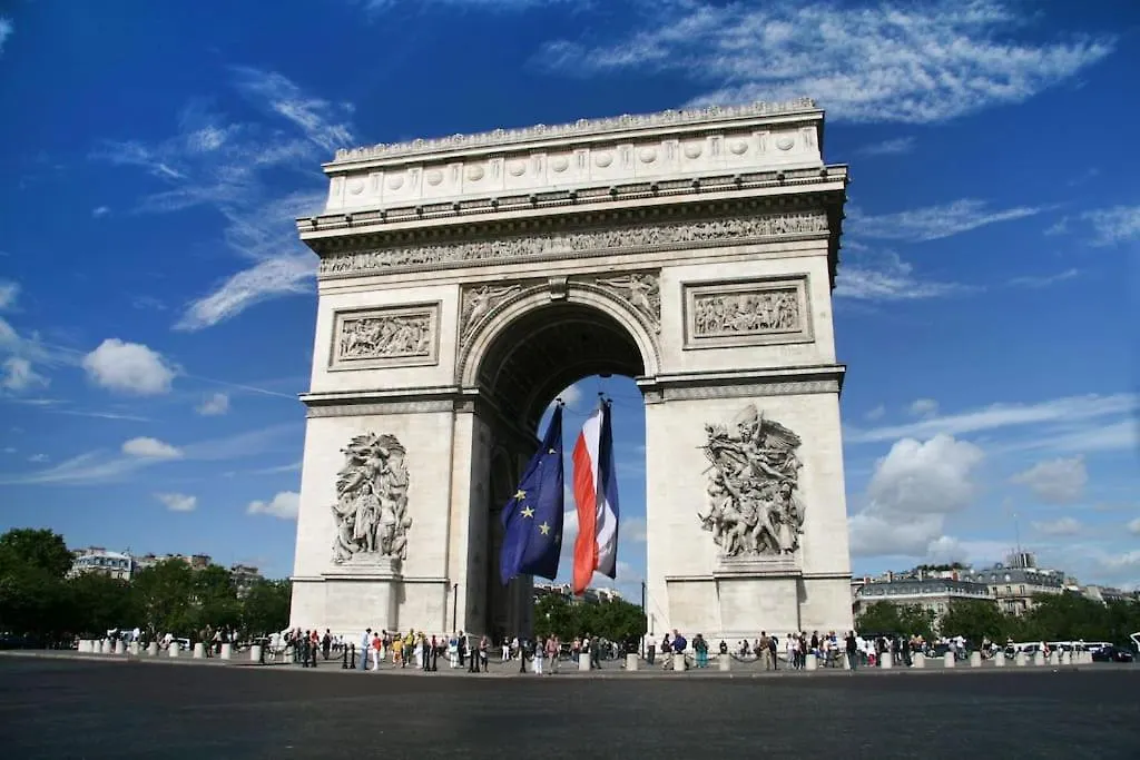 Cosy 2p Face Arc De Triomphe * Paříž